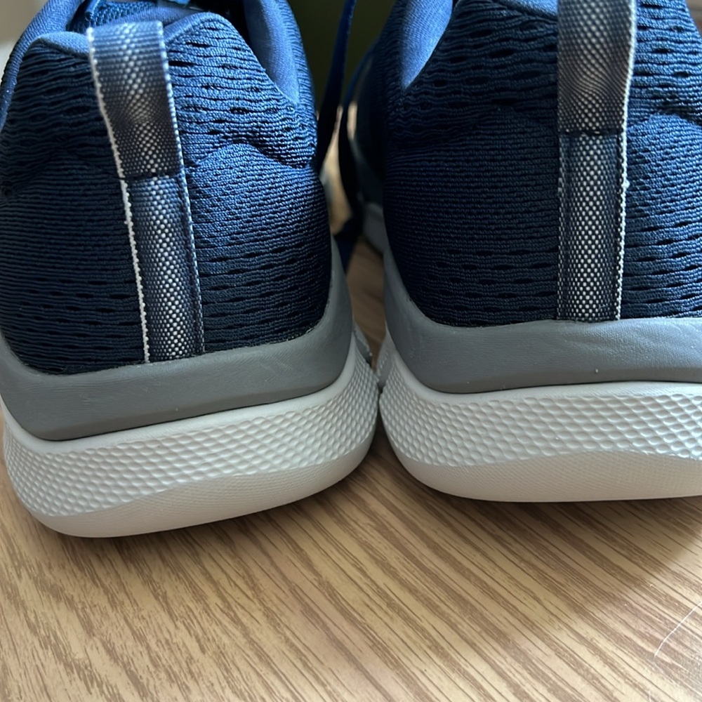 Skechers BNWOB Sport Navy blue relaxed fit lightweight size 10 - Picture 8 of 8
